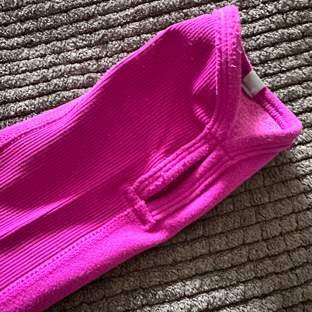 Lululemon Top - Picture 6 of 10